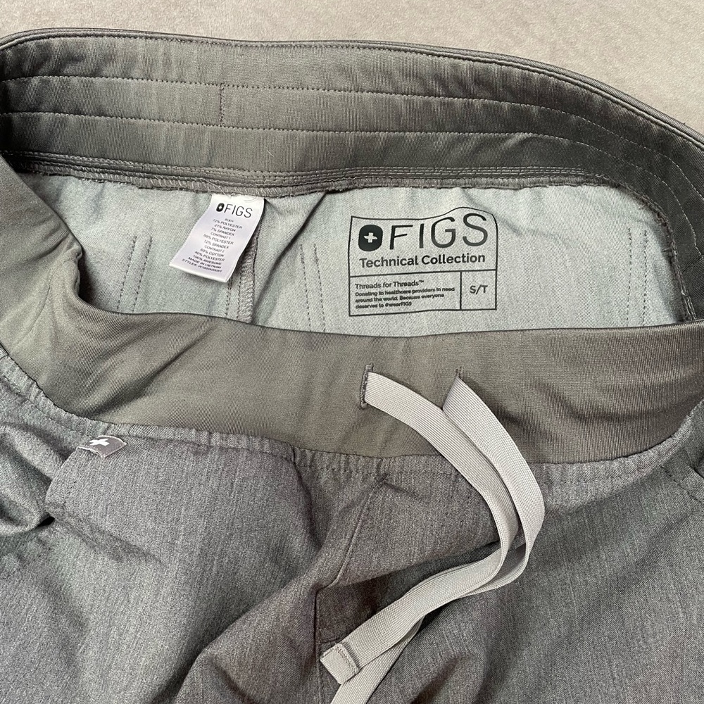 Figs graphite small tall Zamora joggers